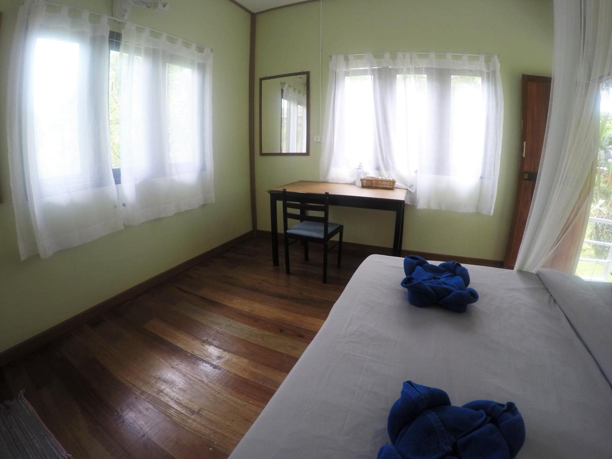 Khao Sok Morning Mist Resort Khao Sok National Park Room photo
